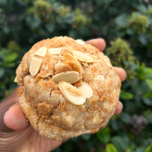 Almond Croissant Cookie