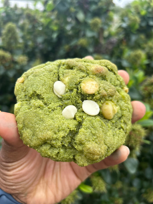 Matcha, Macadamia & White Chocolate Cookie